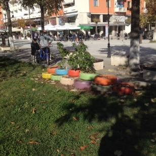 RECYCLED TIRE PLANTERS IN CITY CENTER PARK